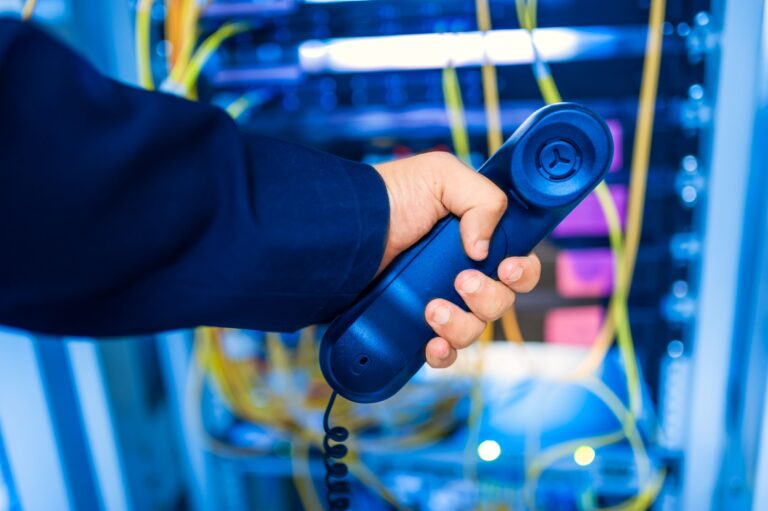 new-cloud-pbx-phone